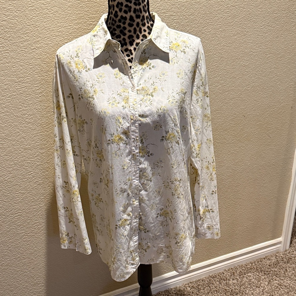 Basic Editions White Floral Button Down Shirt